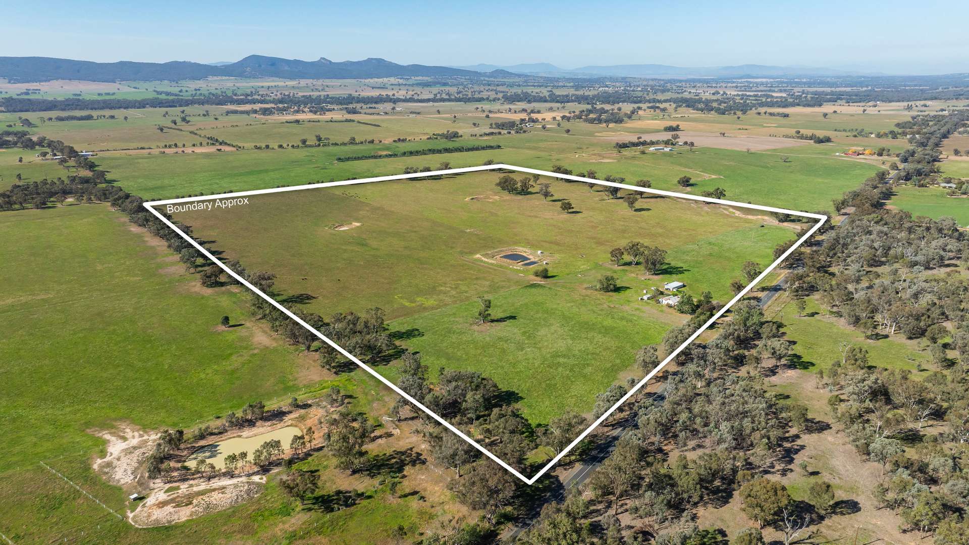 789 Walla Walla Road, Gerogery For Sale by Farmbuy.com - image 3