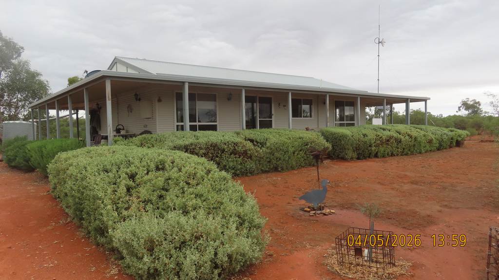 &ast; MAUREEN JOY STATION, Bourke NSW 2840