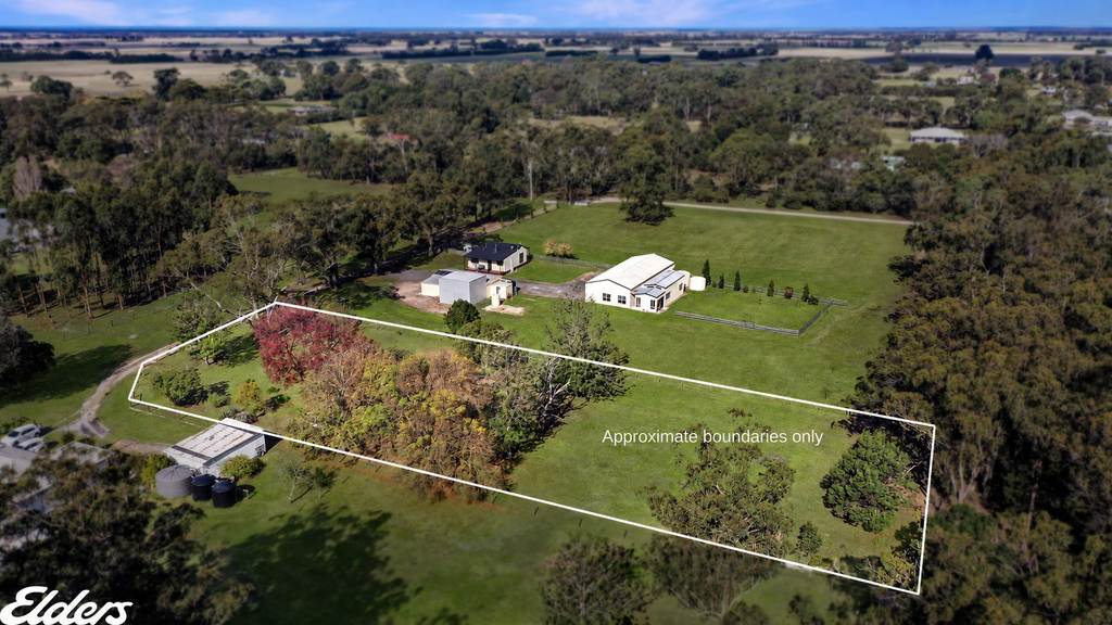 17 Lear Lane, Woodside VIC 3874
