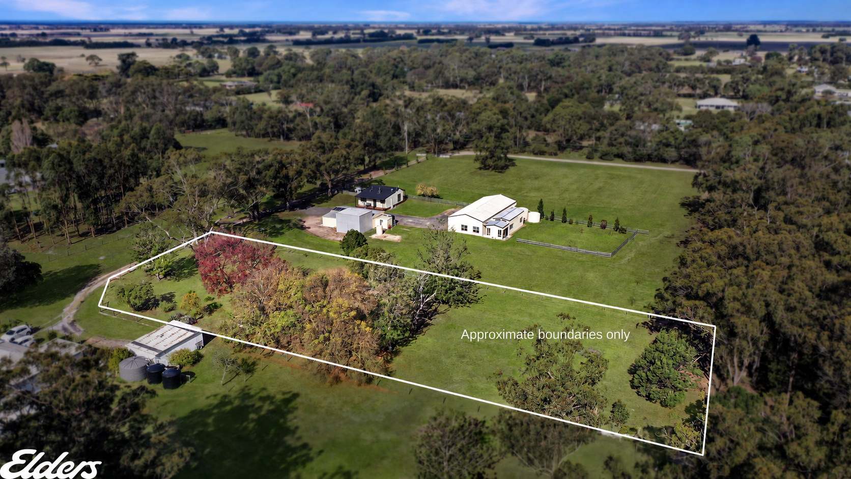 17 Lear Lane, Woodside For Sale by Farmbuy.com - image 1