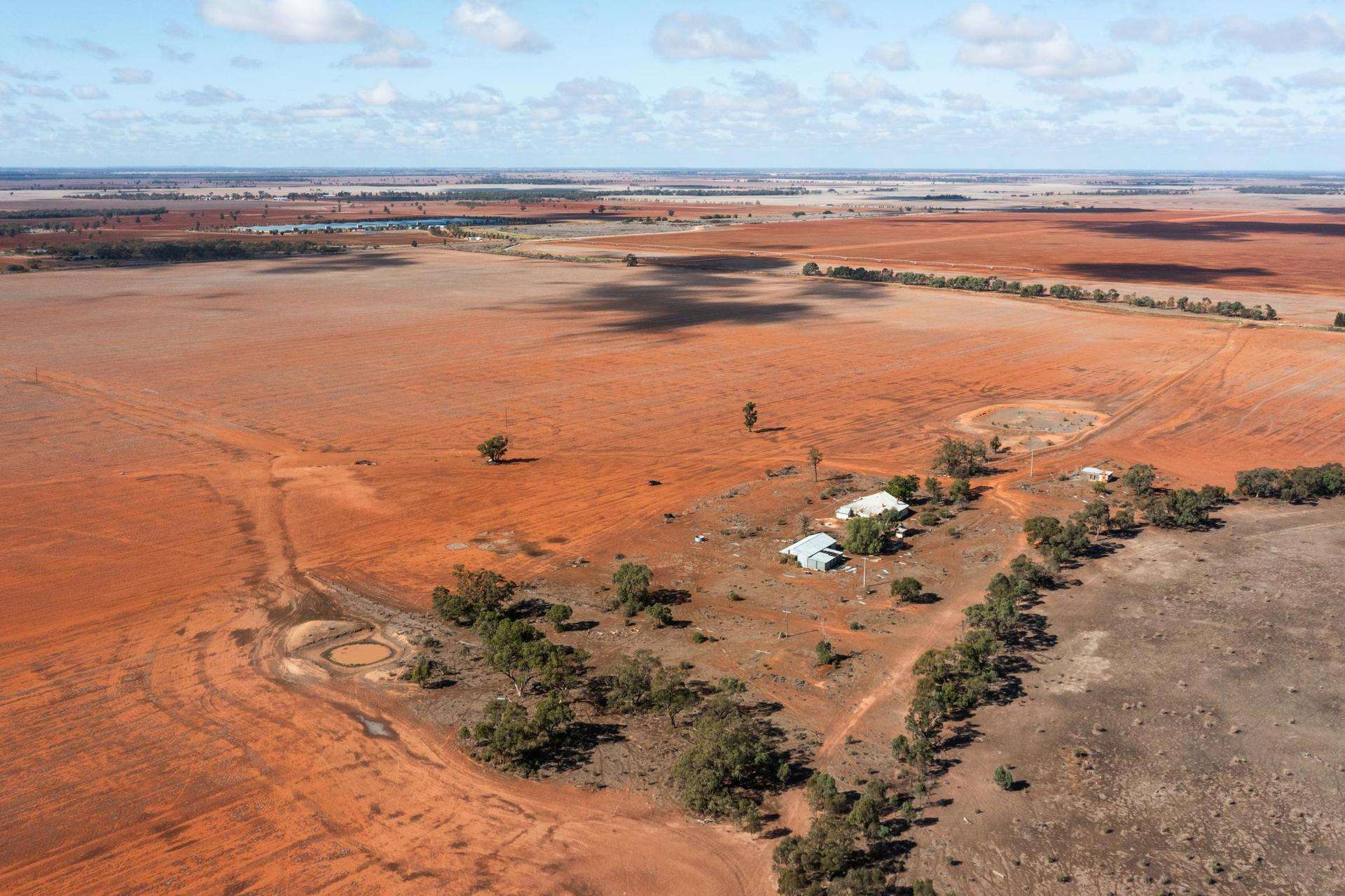 15545 Mid Western Highway, Goolgowi Auction by Farmbuy.com - image 2