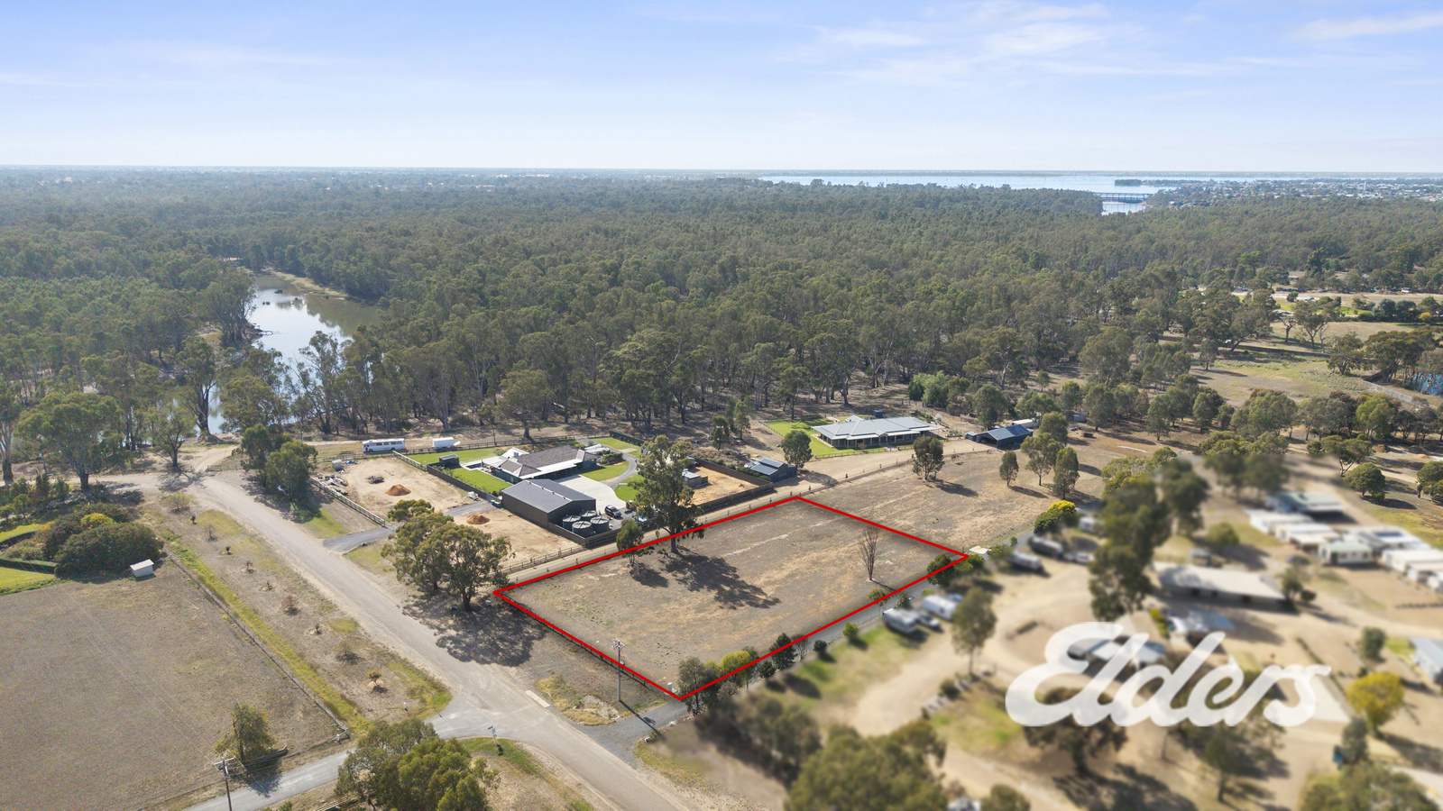 52A Brears Road, Yarrawonga For Sale by Farmbuy.com - image 3