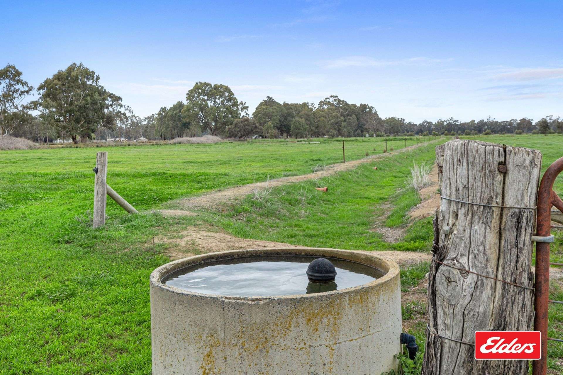 189 Hicks Road, Echuca Village For Sale by Farmbuy.com - image 15