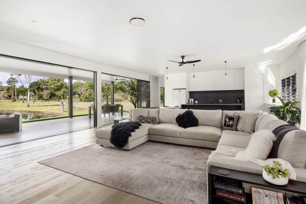 54 Jubilee Road, Carters Ridge QLD 4563