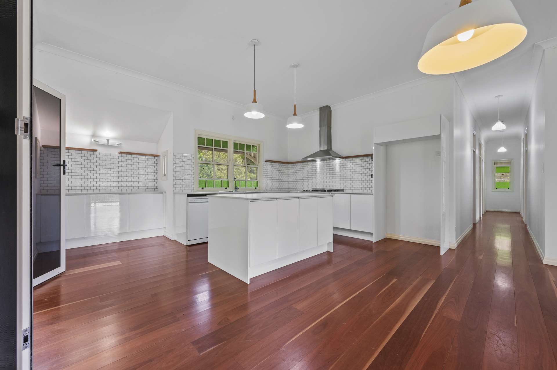 8 Teatree Close, Samford Valley For Sale by Farmbuy.com - image 7