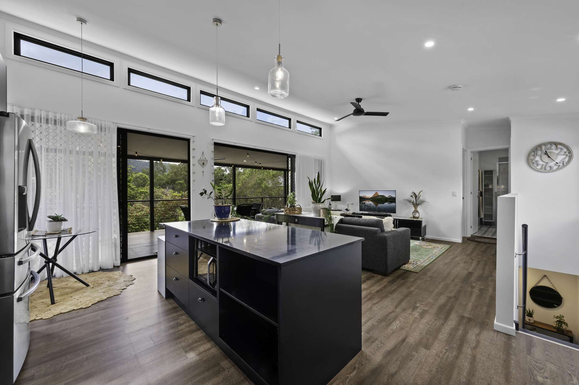 8 Teatree Close, Samford Valley For Sale by Farmbuy.com - image 16