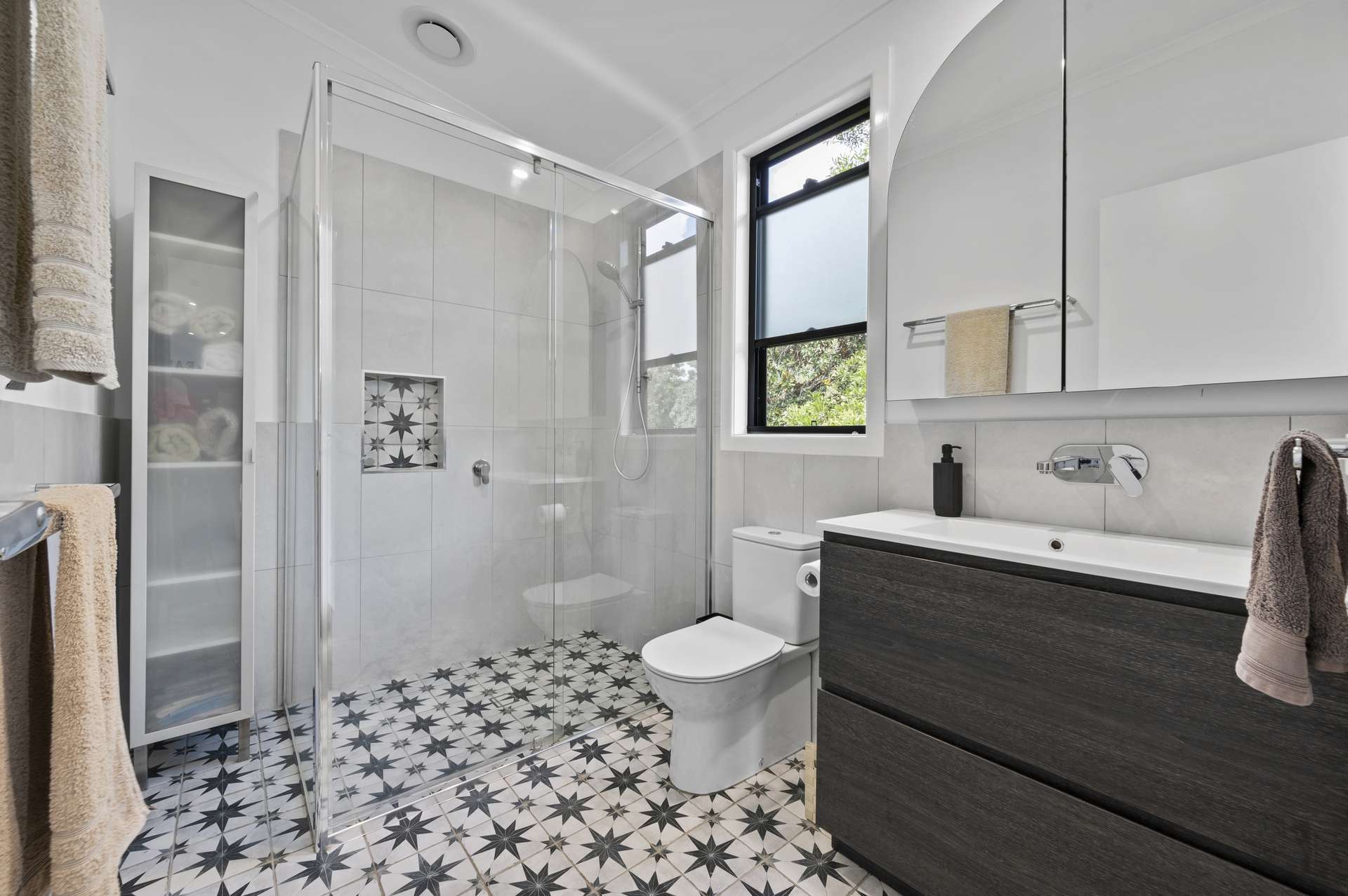 8 Teatree Close, Samford Valley For Sale by Farmbuy.com - image 21