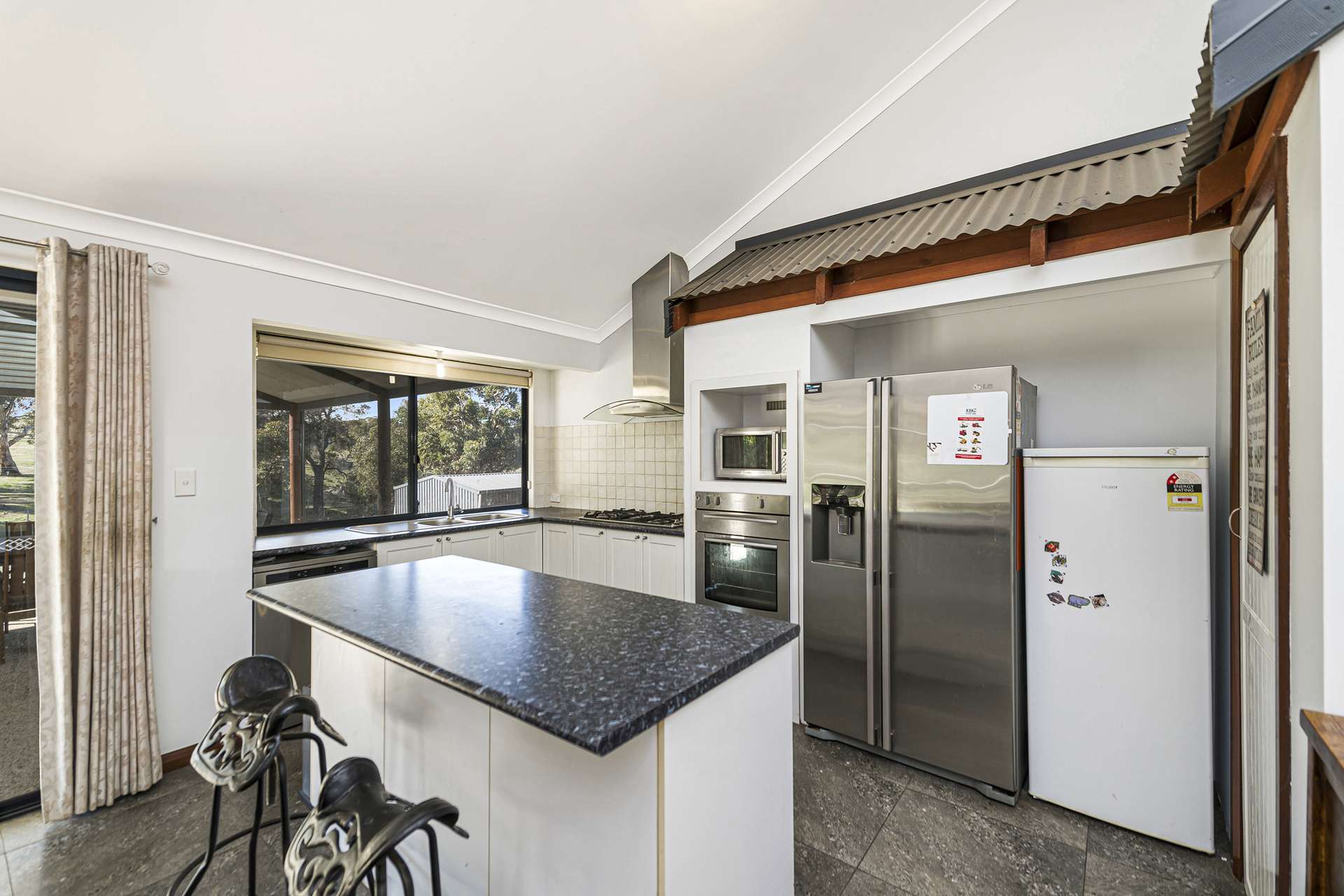 166 Shady Hills View, Bullsbrook For Sale by Farmbuy.com - image 9