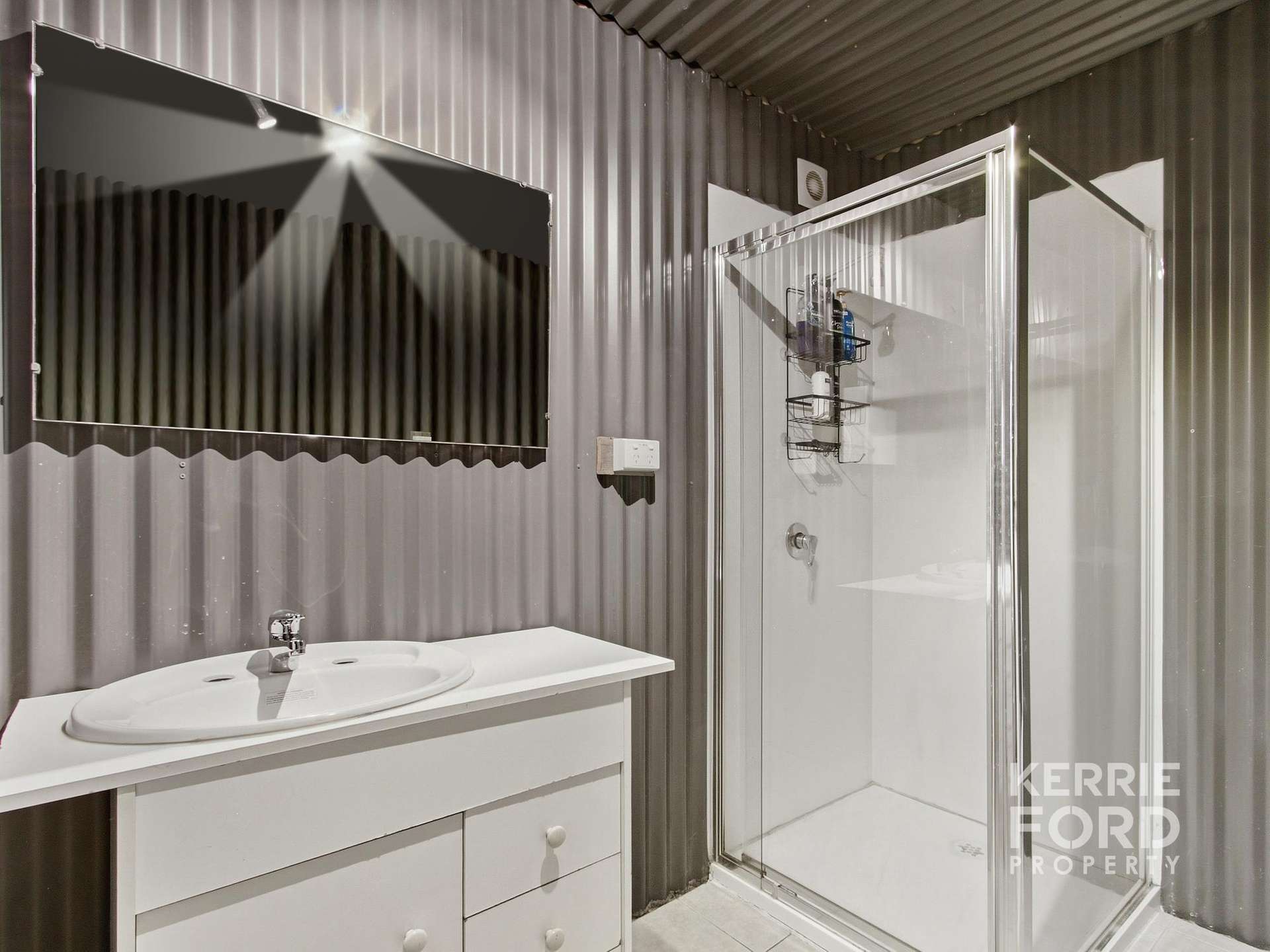 85 Saviges Road, Yallourn North For Sale by Farmbuy.com - image 27