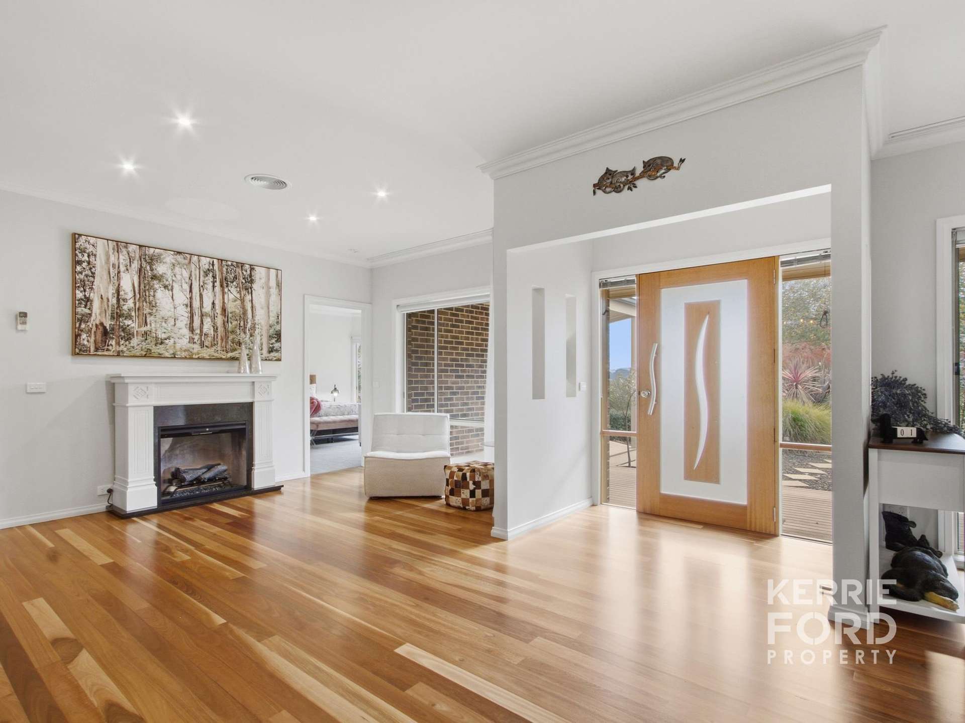 85 Saviges Road, Yallourn North For Sale by Farmbuy.com - image 7