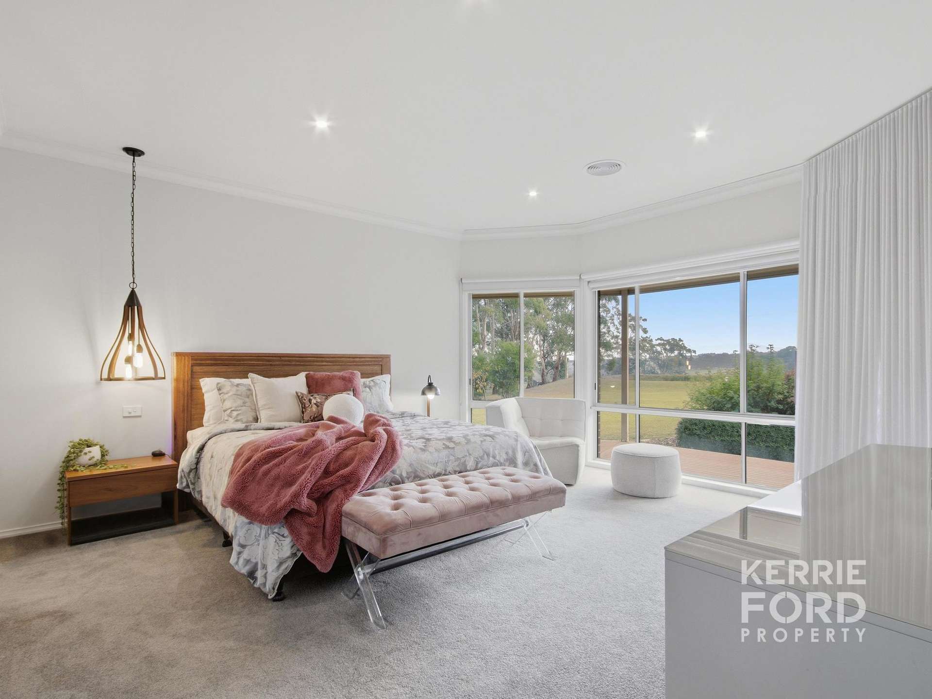 85 Saviges Road, Yallourn North For Sale by Farmbuy.com - image 13