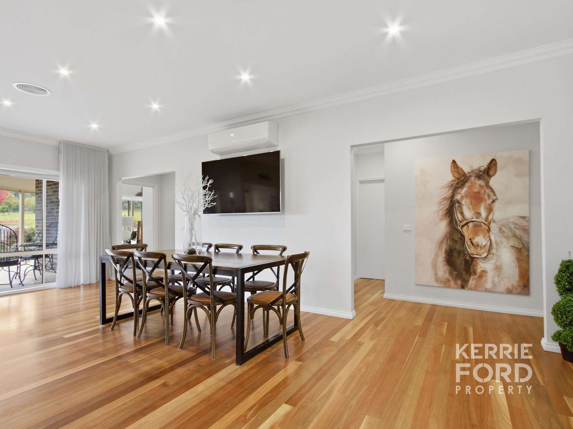 85 Saviges Road, Yallourn North For Sale by Farmbuy.com - image 8