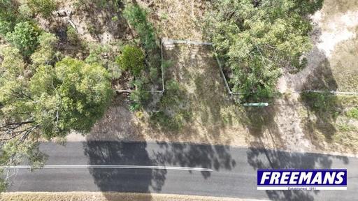 Farm For Sale - QLD - Ellesmere - 4610 - Fully fenced 5 acres with a dam 