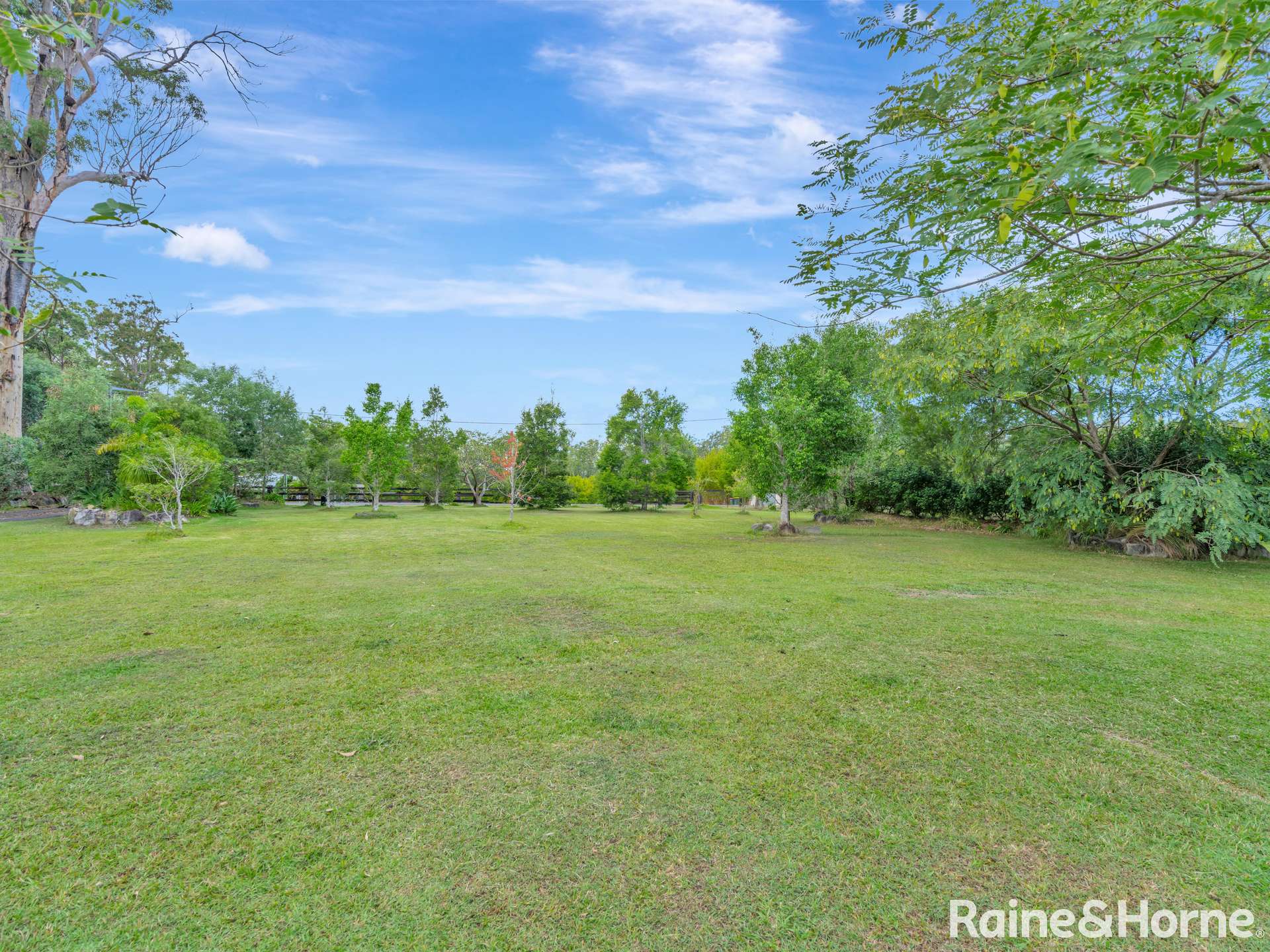 27 Albert Place, Gulmarrad For Sale by Farmbuy.com - image 24