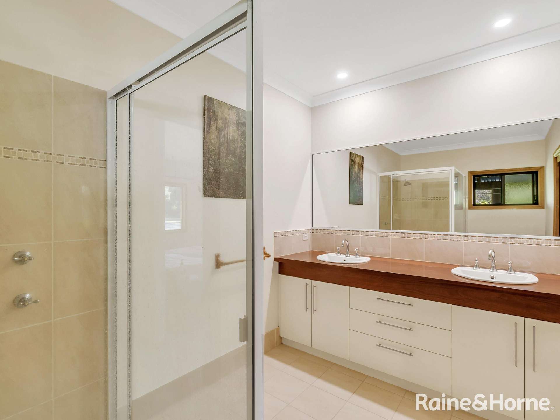 27 Albert Place, Gulmarrad For Sale by Farmbuy.com - image 15