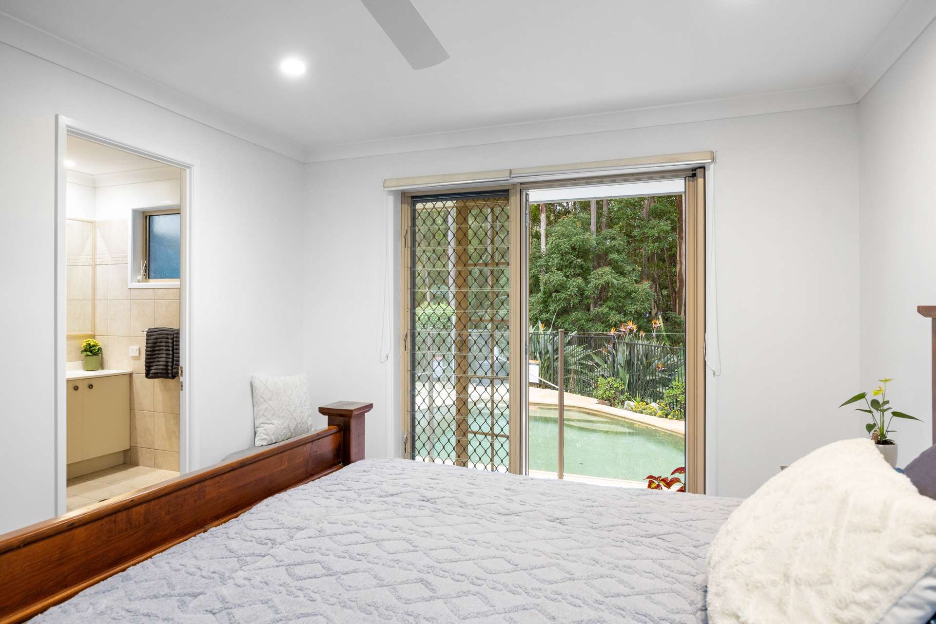 7 Timberdale Court, Mons For Sale by Farmbuy.com - image 10