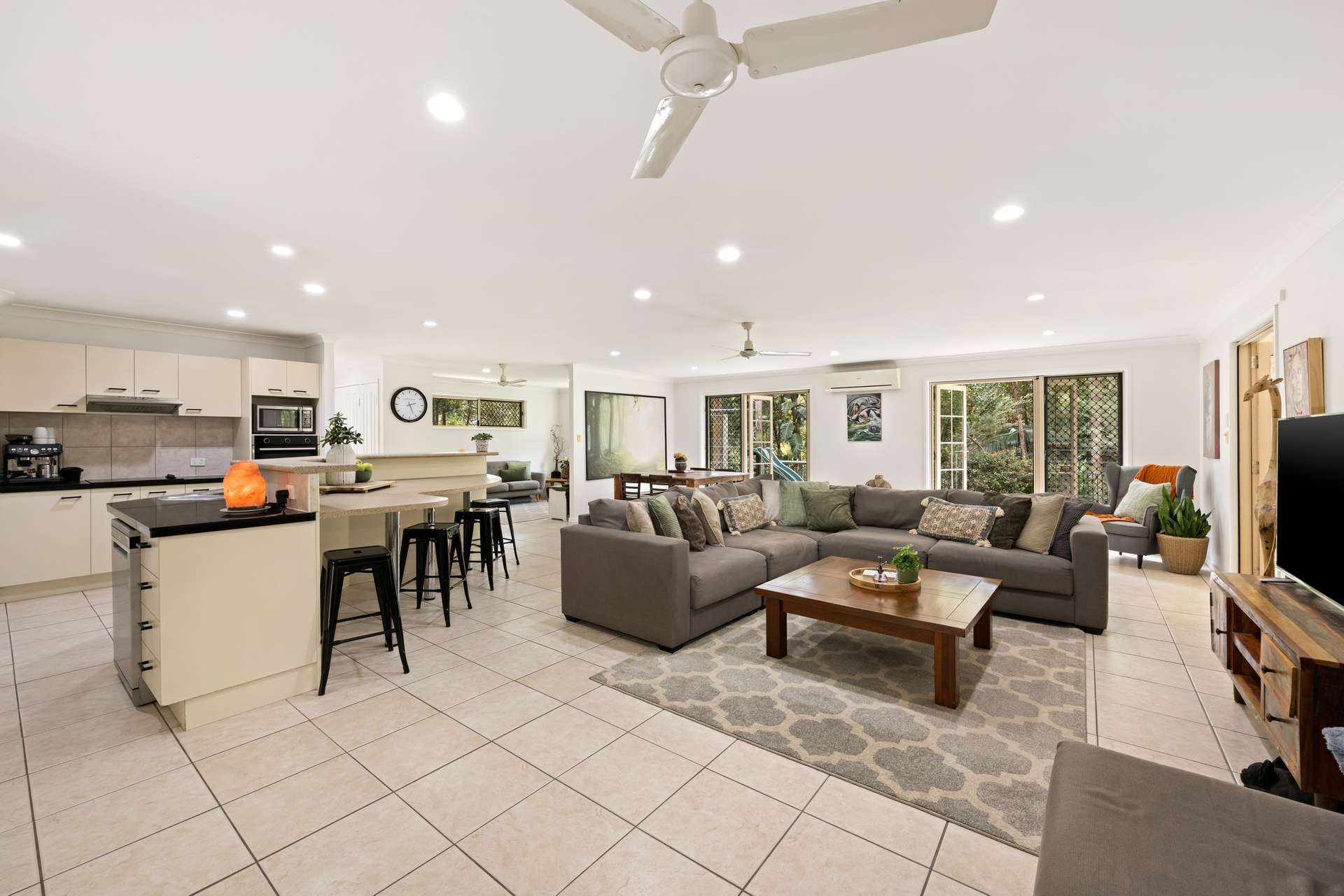 7 Timberdale Court, Mons For Sale by Farmbuy.com - image 6