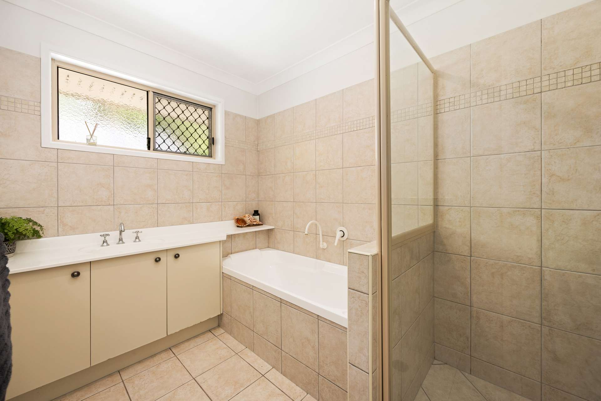 7 Timberdale Court, Mons For Sale by Farmbuy.com - image 18