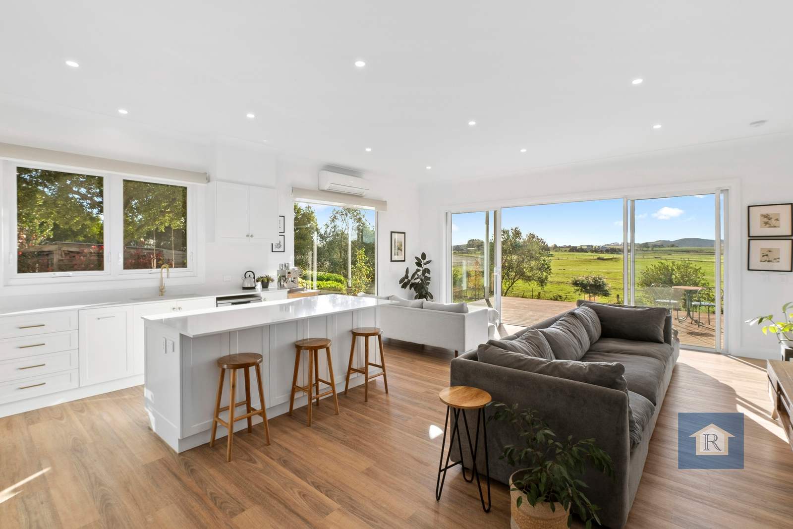 645 Corangamite Lake Road, Cororooke For Sale by Farmbuy.com - image 7