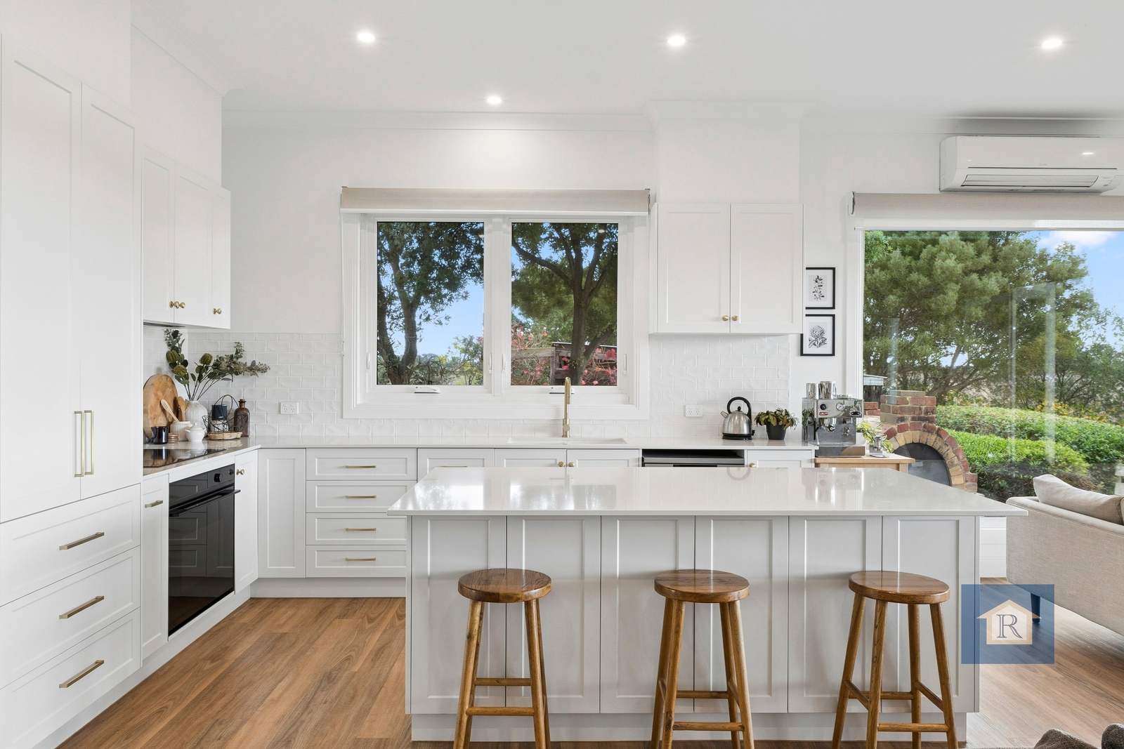 645 Corangamite Lake Road, Cororooke For Sale by Farmbuy.com - image 5