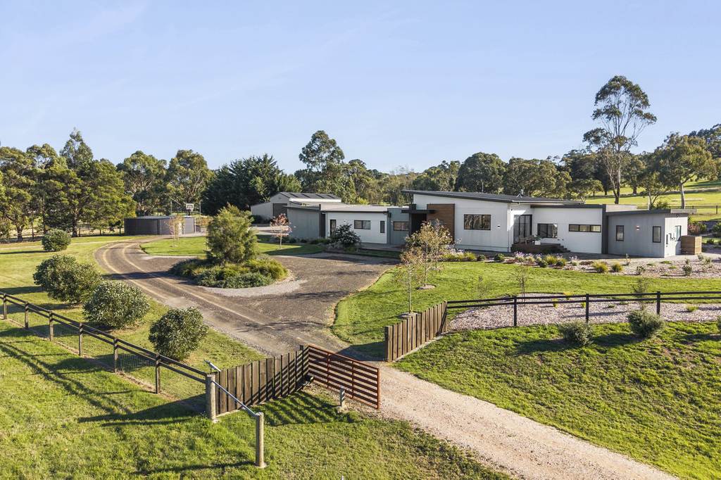 65 Dunne Road, Bullengarook VIC 3437