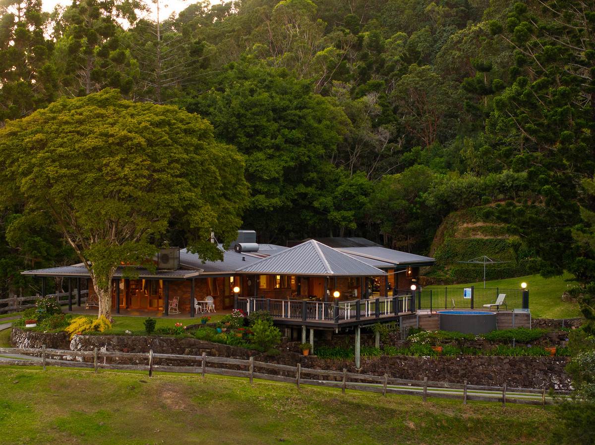 79 Isambert Road, Glenview For Sale by Farmbuy.com - image 4
