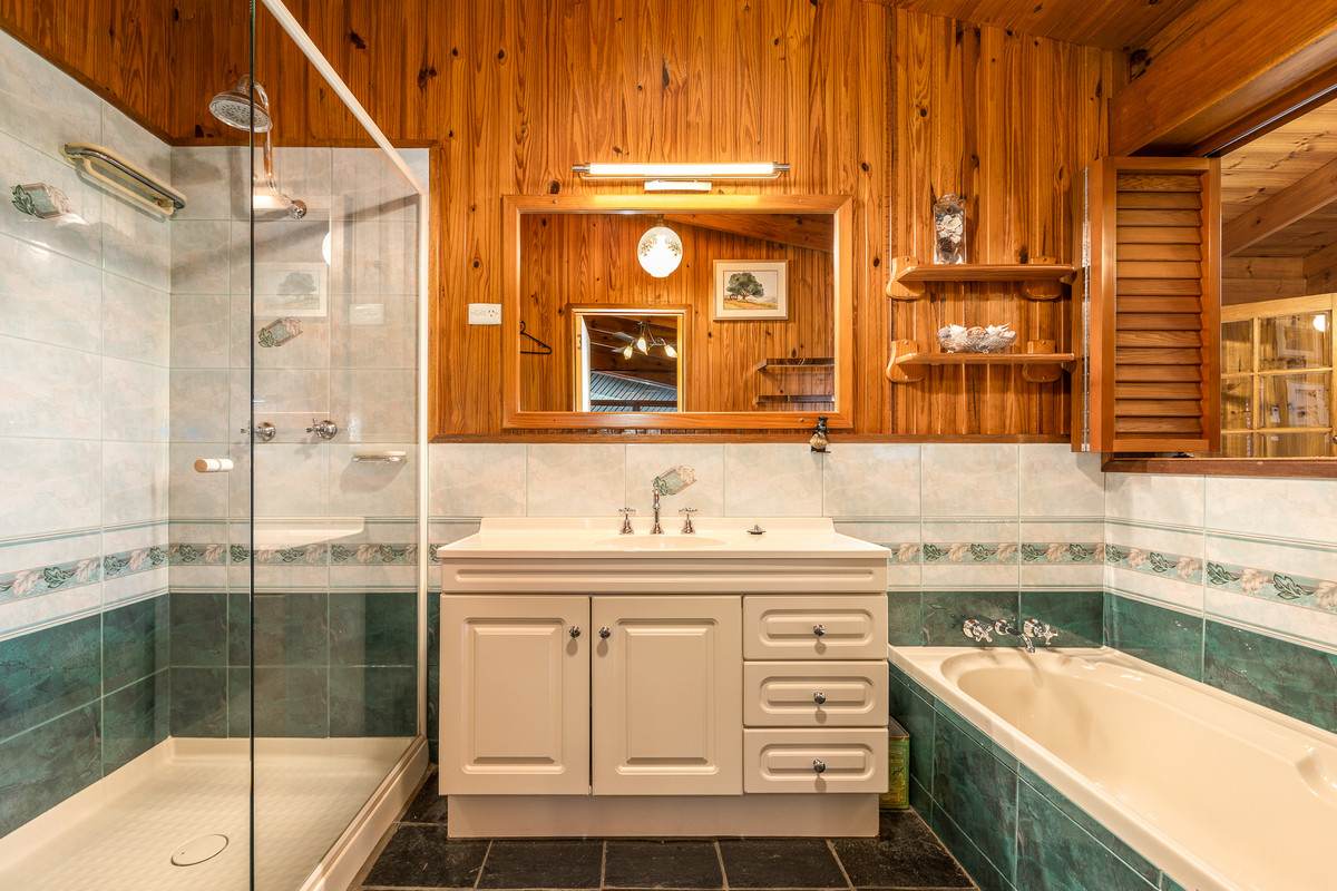 79 Isambert Road, Glenview For Sale by Farmbuy.com - image 19