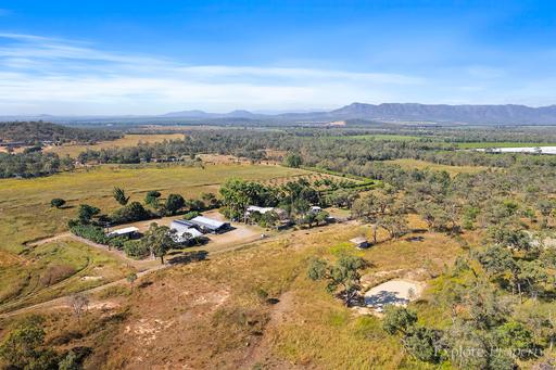 Farm For Sale - QLD - Mutchilba - 4872 - 200 ACRES LIFESTLYE/FARMING + 67 MEG CHANNEL WATER ALLOCATION AVAILABLE! 
