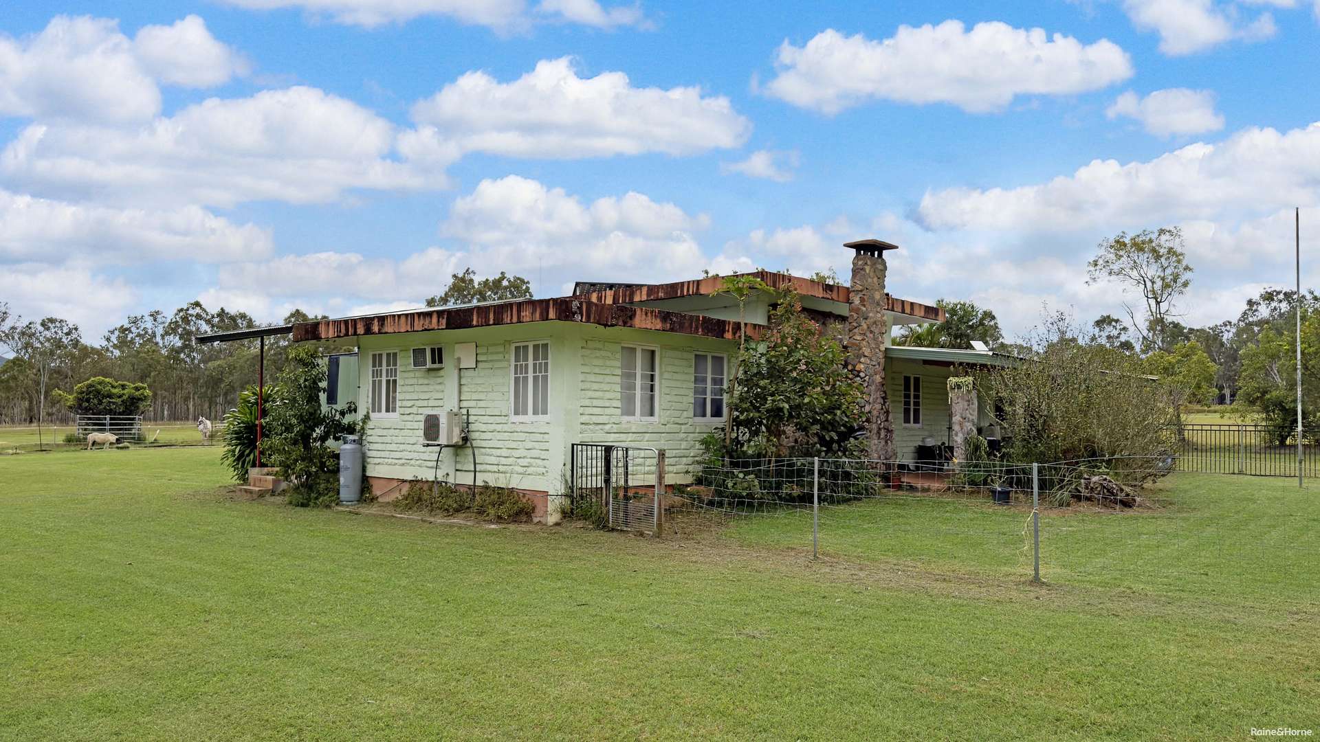 14100 Kennedy Highway, Millstream For Sale by Farmbuy.com - image 14
