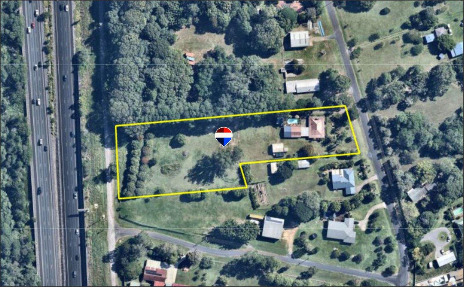 137 Trafalgar Drive, Morayfield For Sale by Farmbuy.com - image 4