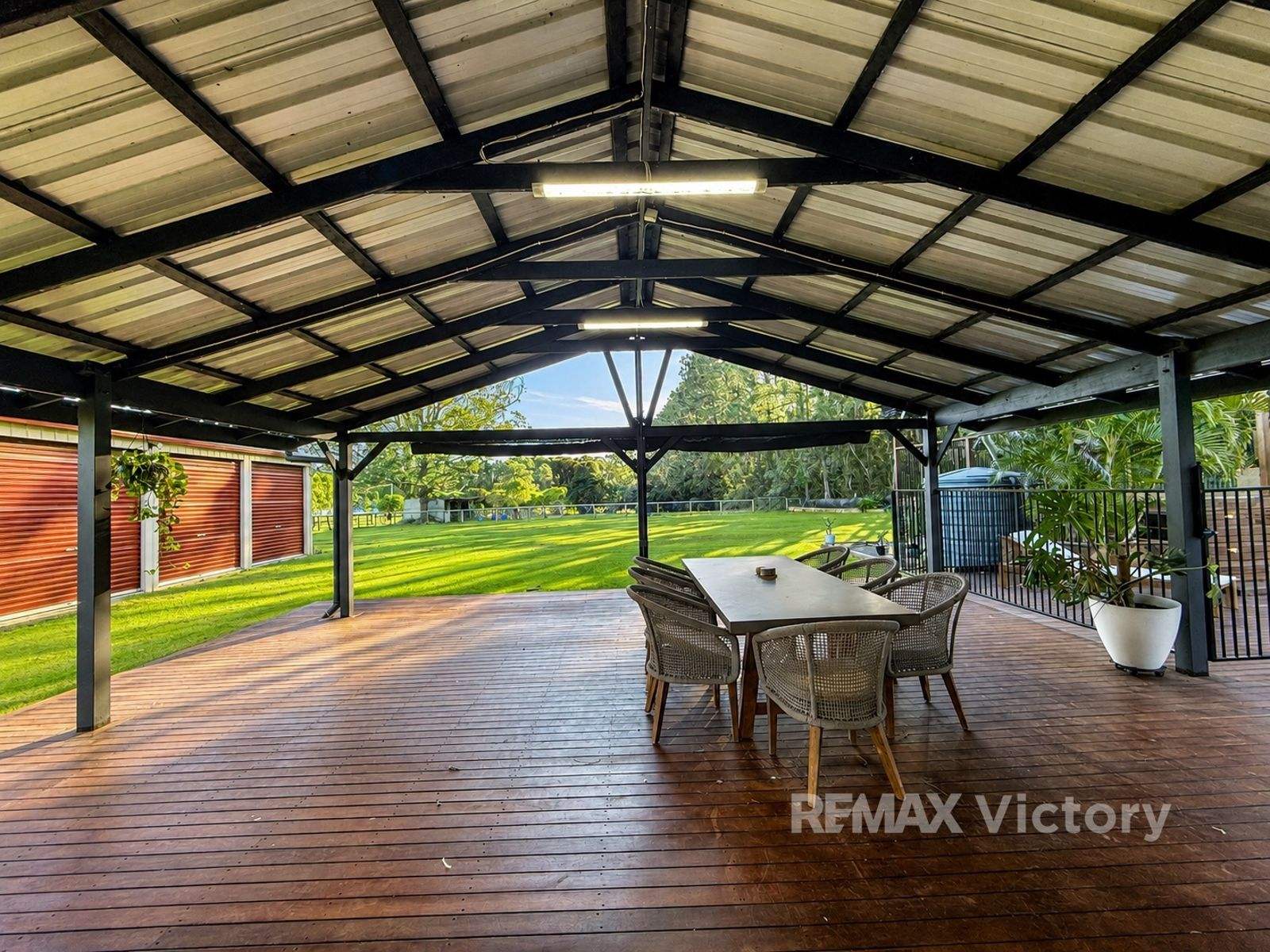 137 Trafalgar Drive, Morayfield For Sale by Farmbuy.com - image 2