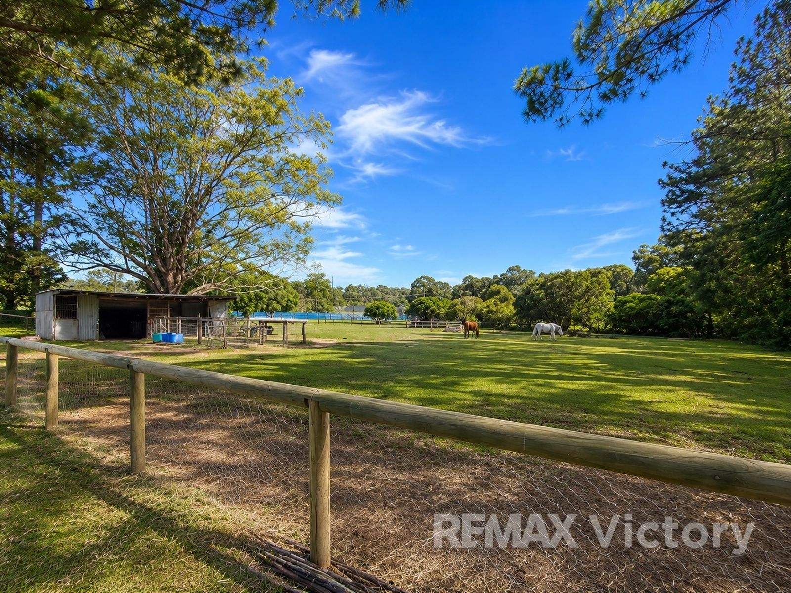 137 Trafalgar Drive, Morayfield For Sale by Farmbuy.com - image 1