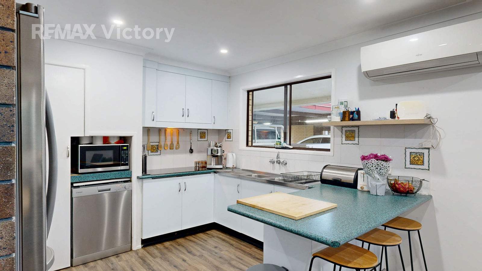 137 Trafalgar Drive, Morayfield For Sale by Farmbuy.com - image 10
