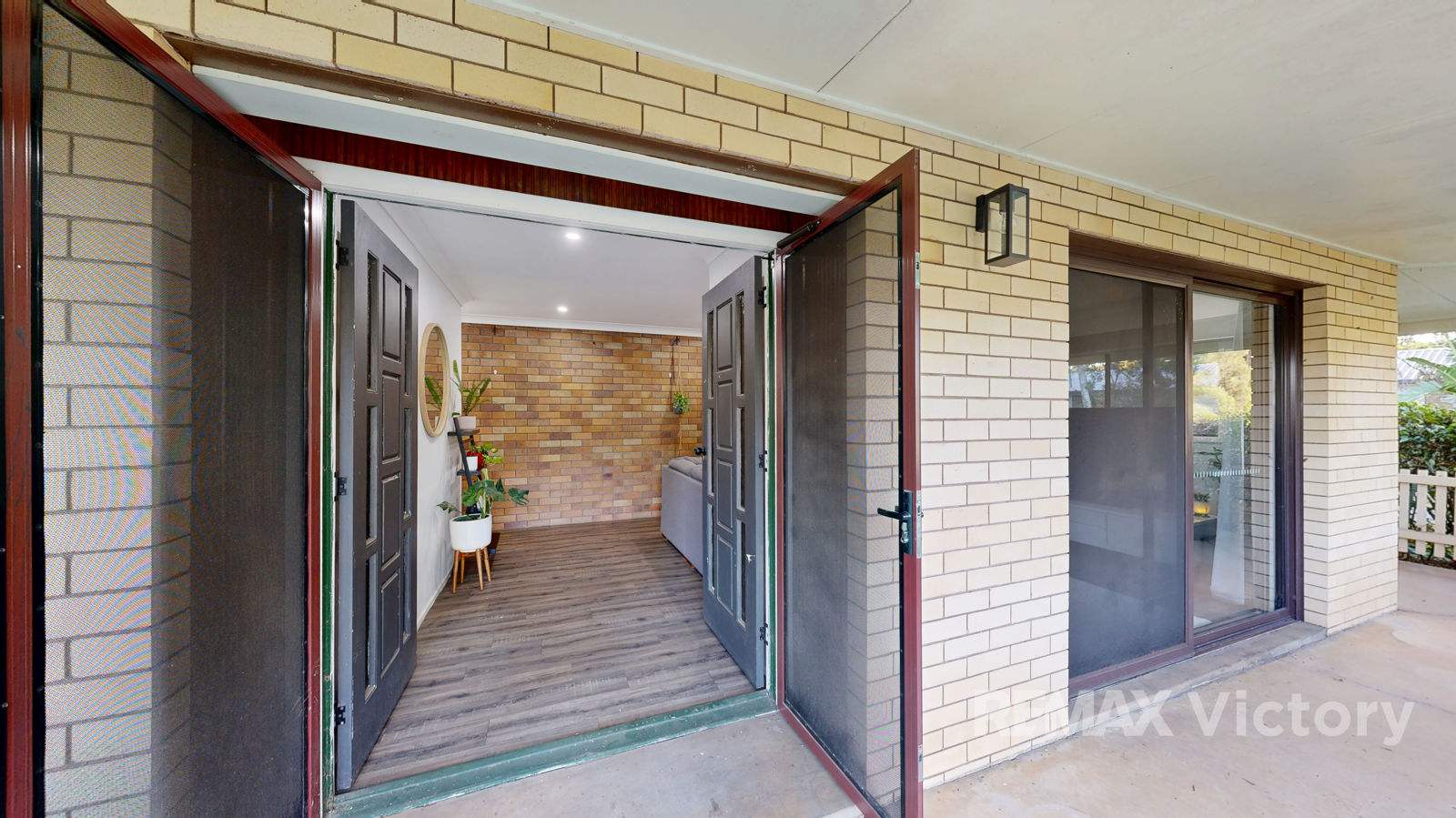 137 Trafalgar Drive, Morayfield For Sale by Farmbuy.com - image 6