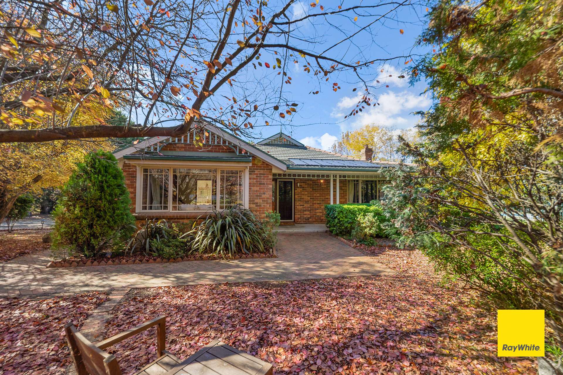 11 Elmslea Drive, Bungendore For Sale by Farmbuy.com - image 5