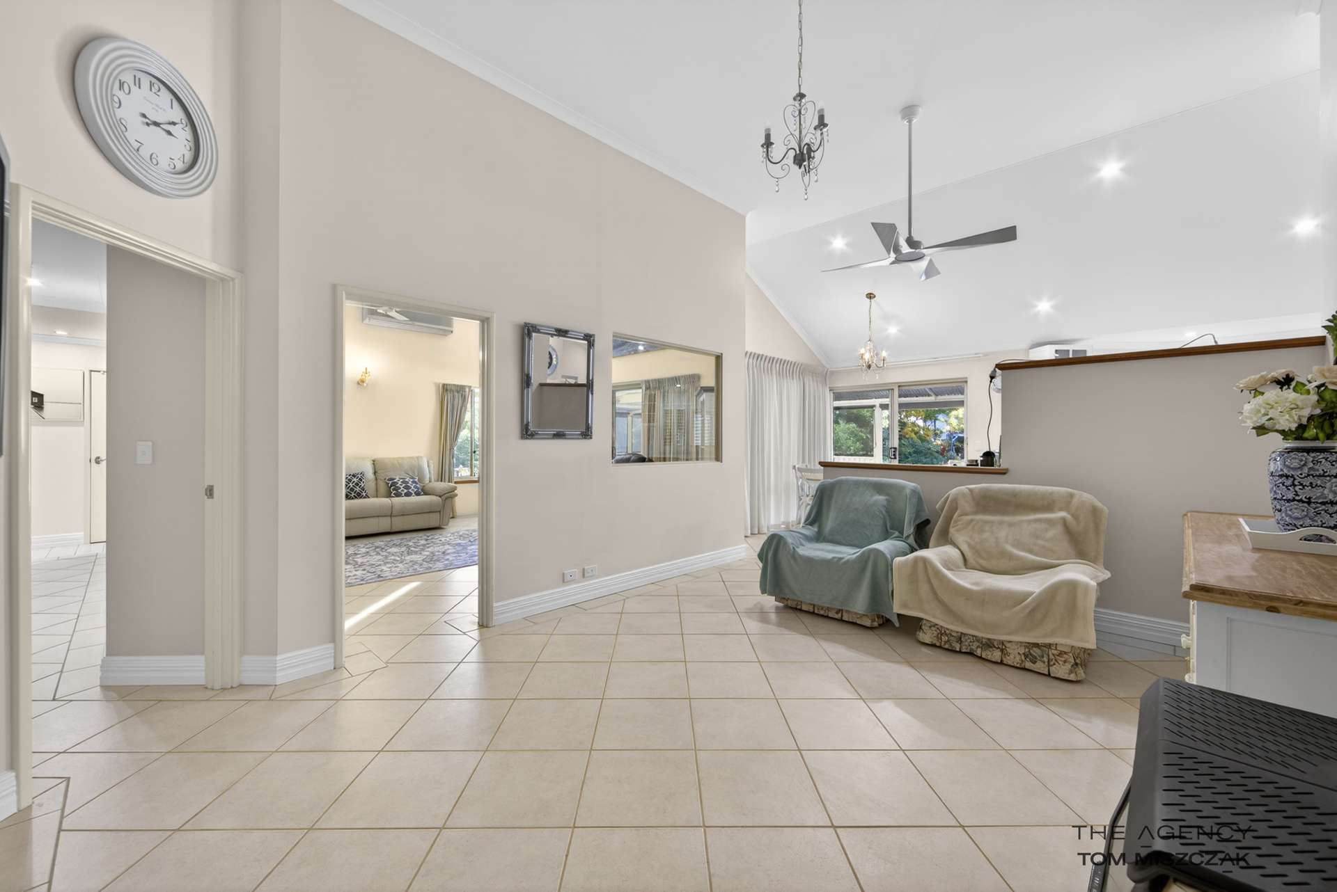 38 Stockmans Close, Oakford For Sale by Farmbuy.com - image 18