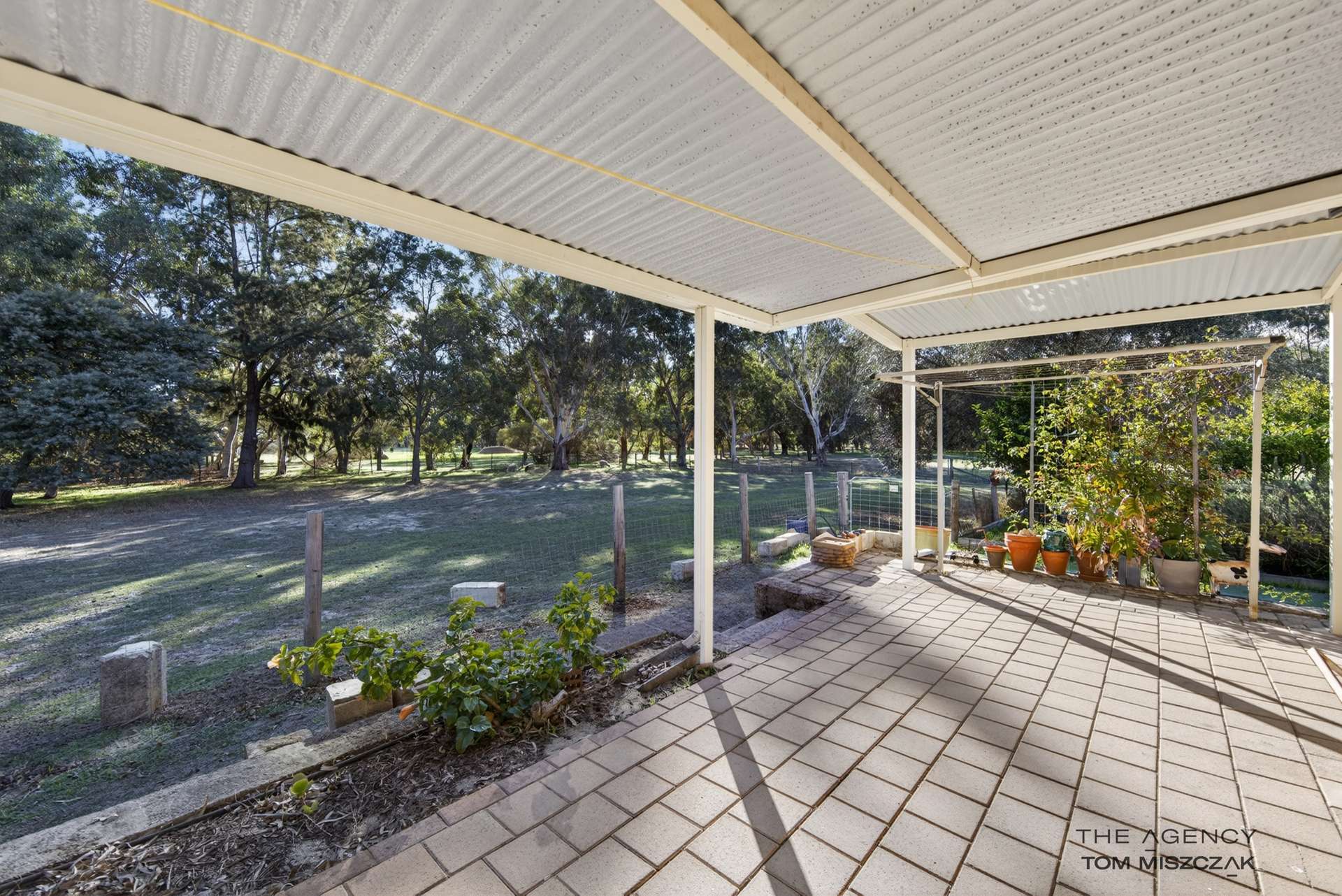 38 Stockmans Close, Oakford For Sale by Farmbuy.com - image 32