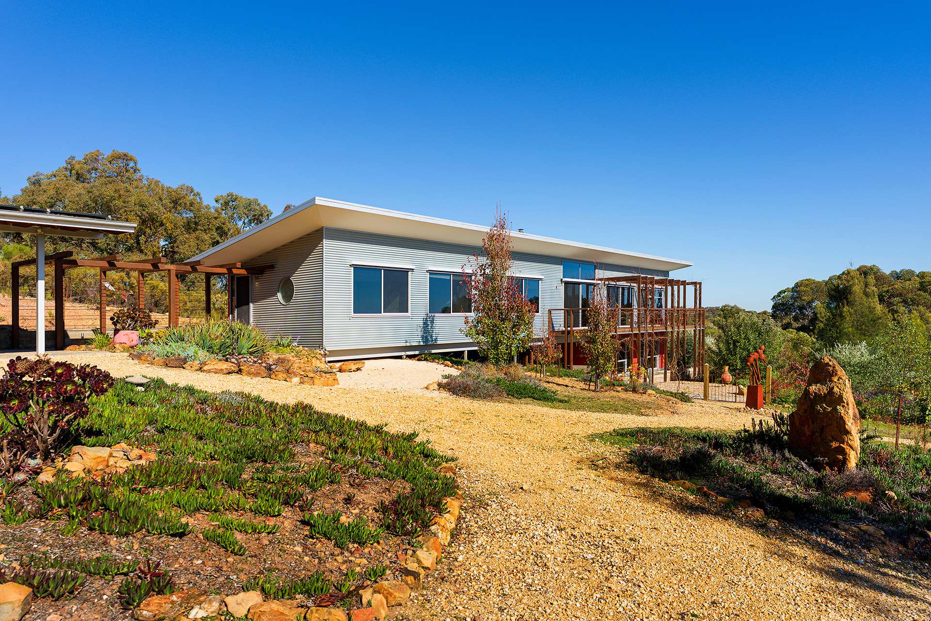20 Ross Drive, Castlemaine For Sale by Farmbuy.com - image 26