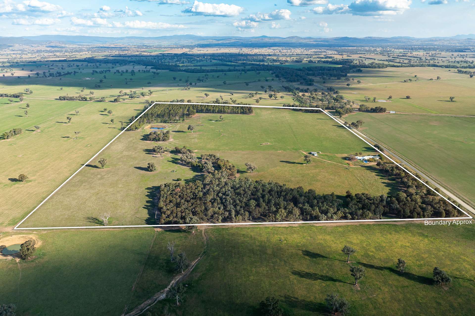 70 Stonehaven Road, Holbrook For Sale by Farmbuy.com - image 1