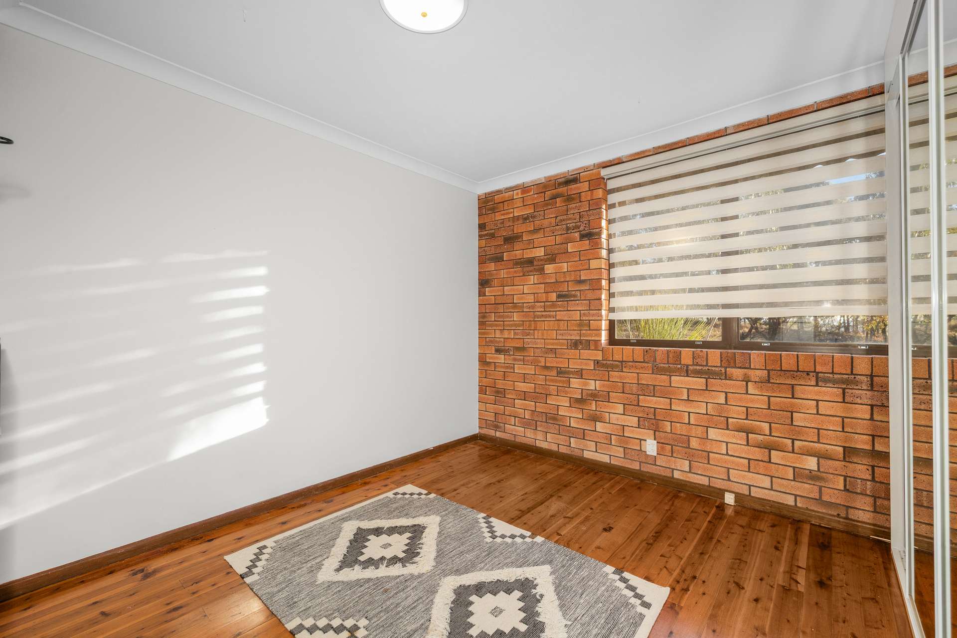 137 Browns Lane, Tamworth For Sale by Farmbuy.com - image 14