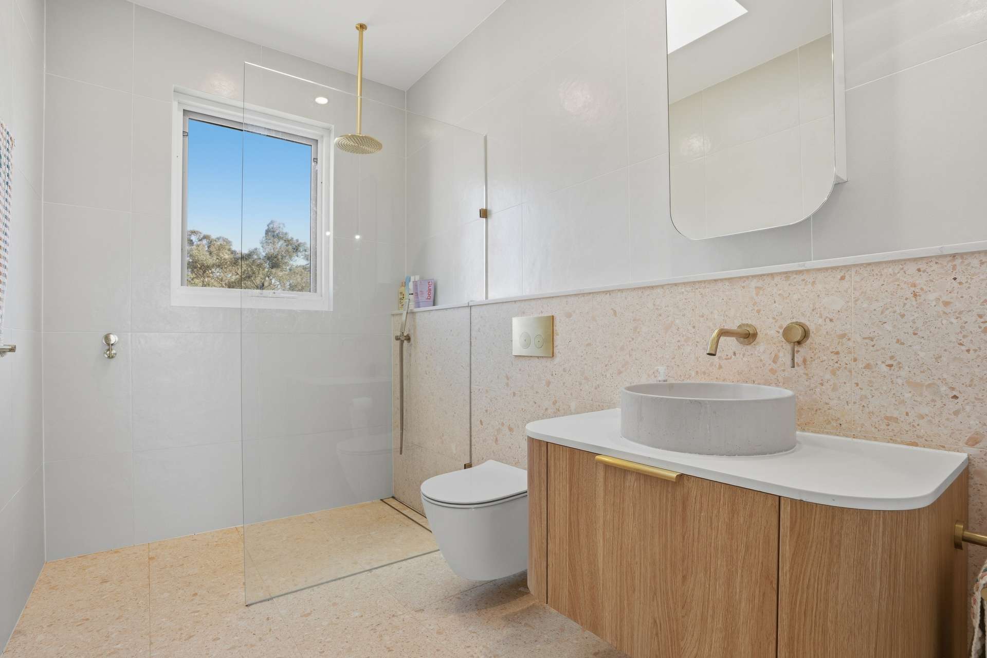 'Chateau Amour' 68 Adair Drive, Orange Auction by Farmbuy.com - image 10