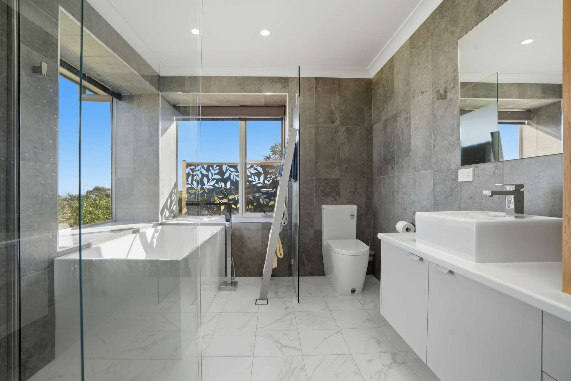 2653 Cargo Road, Orange Auction by Farmbuy.com - image 9