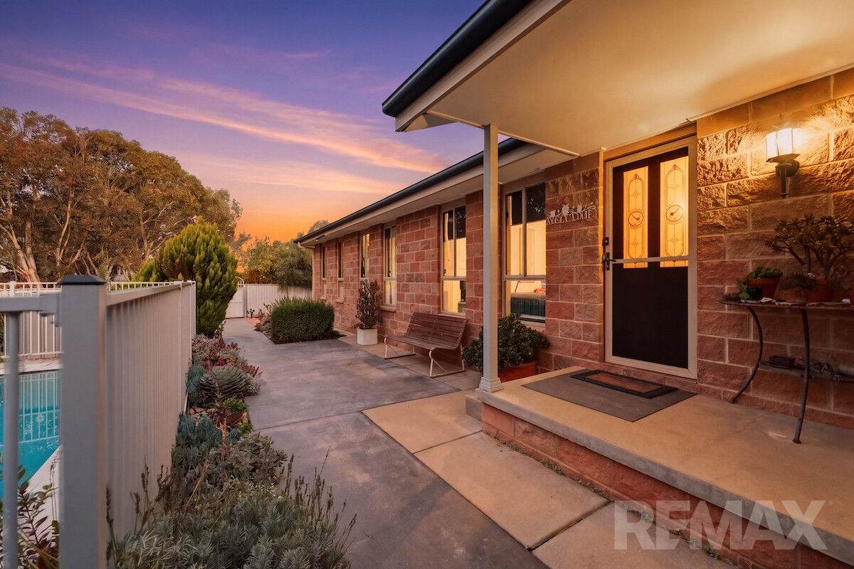 3 Hovea Place, Springvale For Sale by Farmbuy.com - image 4