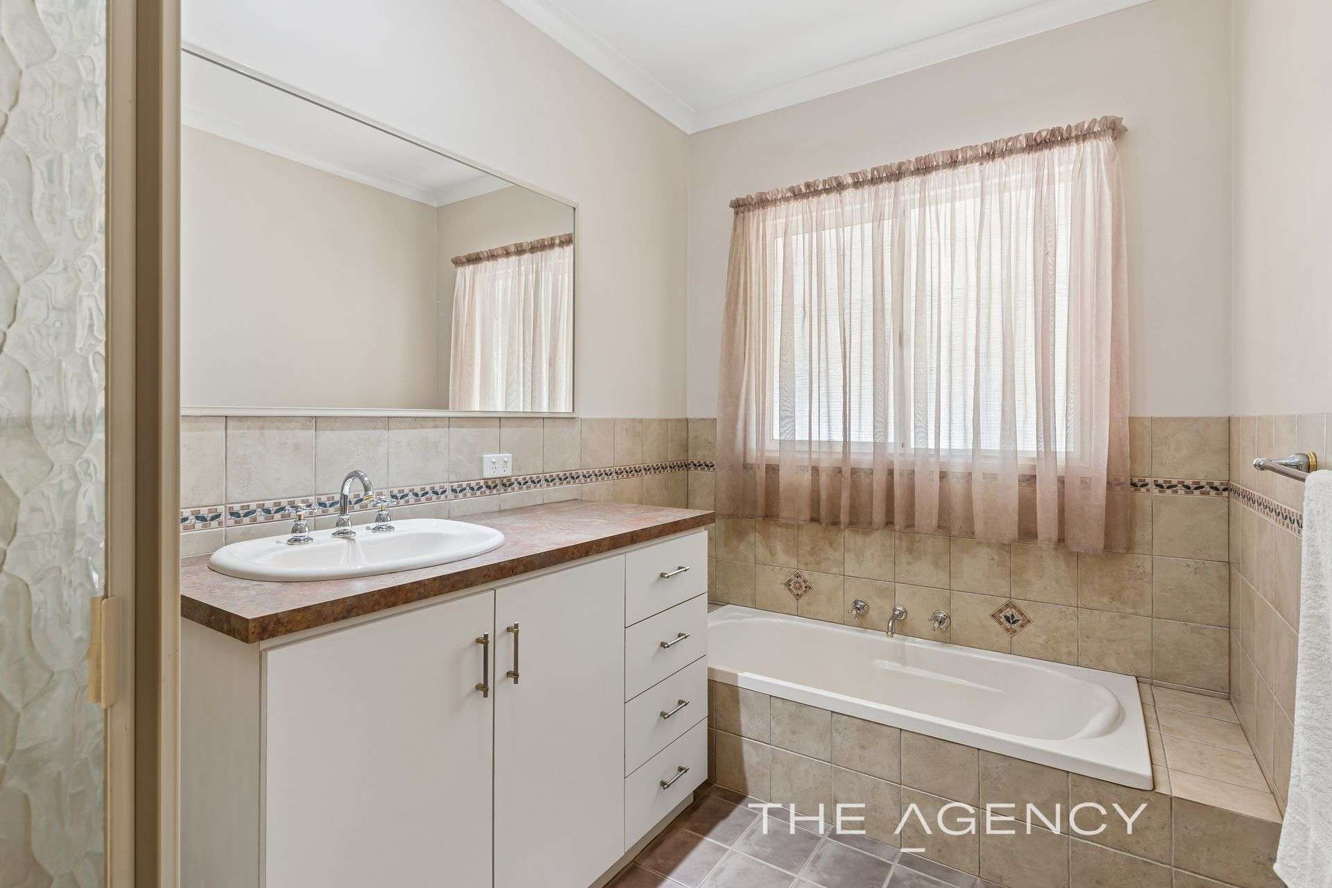 26 Tamma Road, Bakers Hill For Sale by Farmbuy.com - image 21