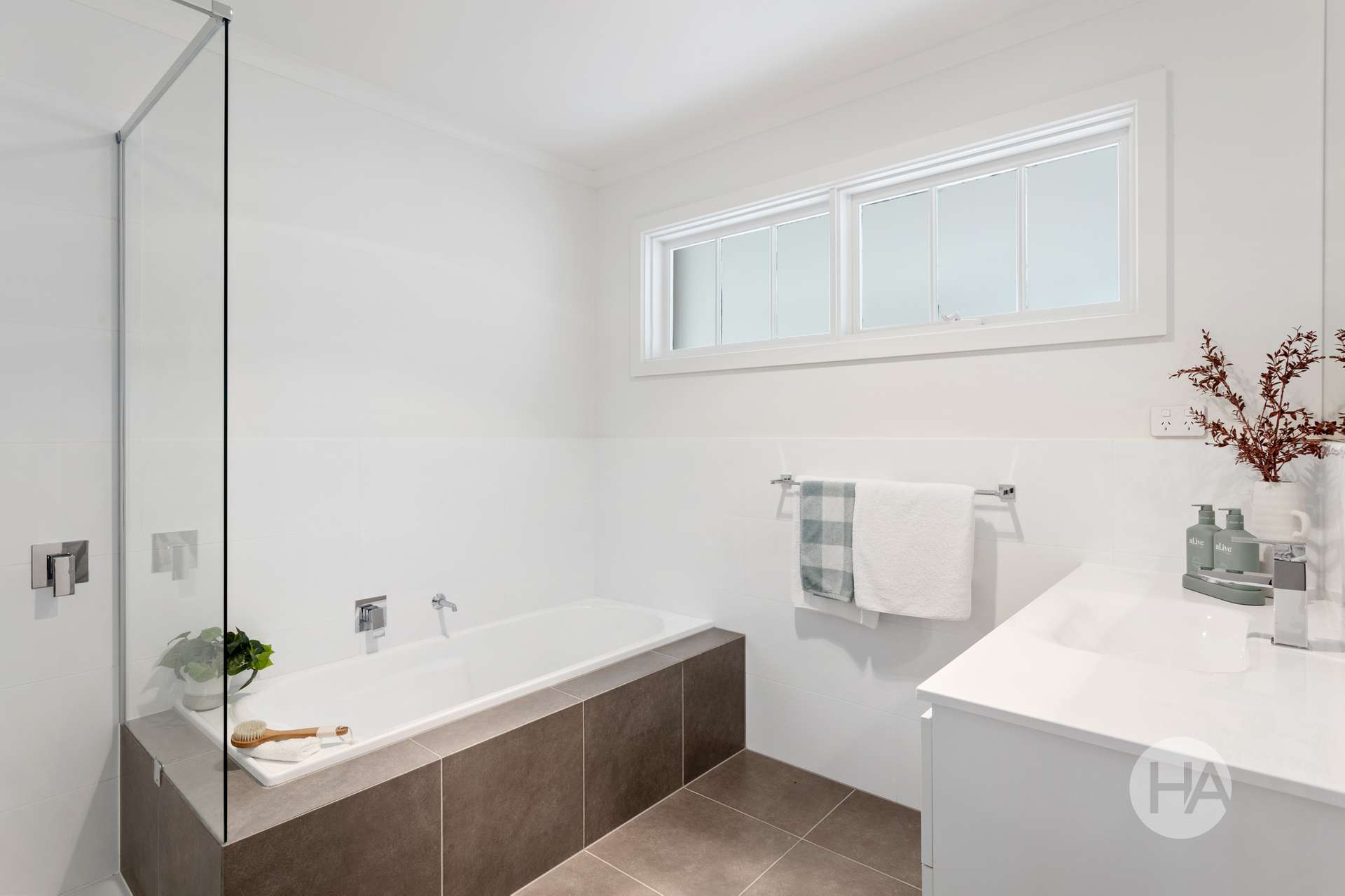 1/291 Mornington Tyabb Road, Mornington For Sale by Farmbuy.com - image 8