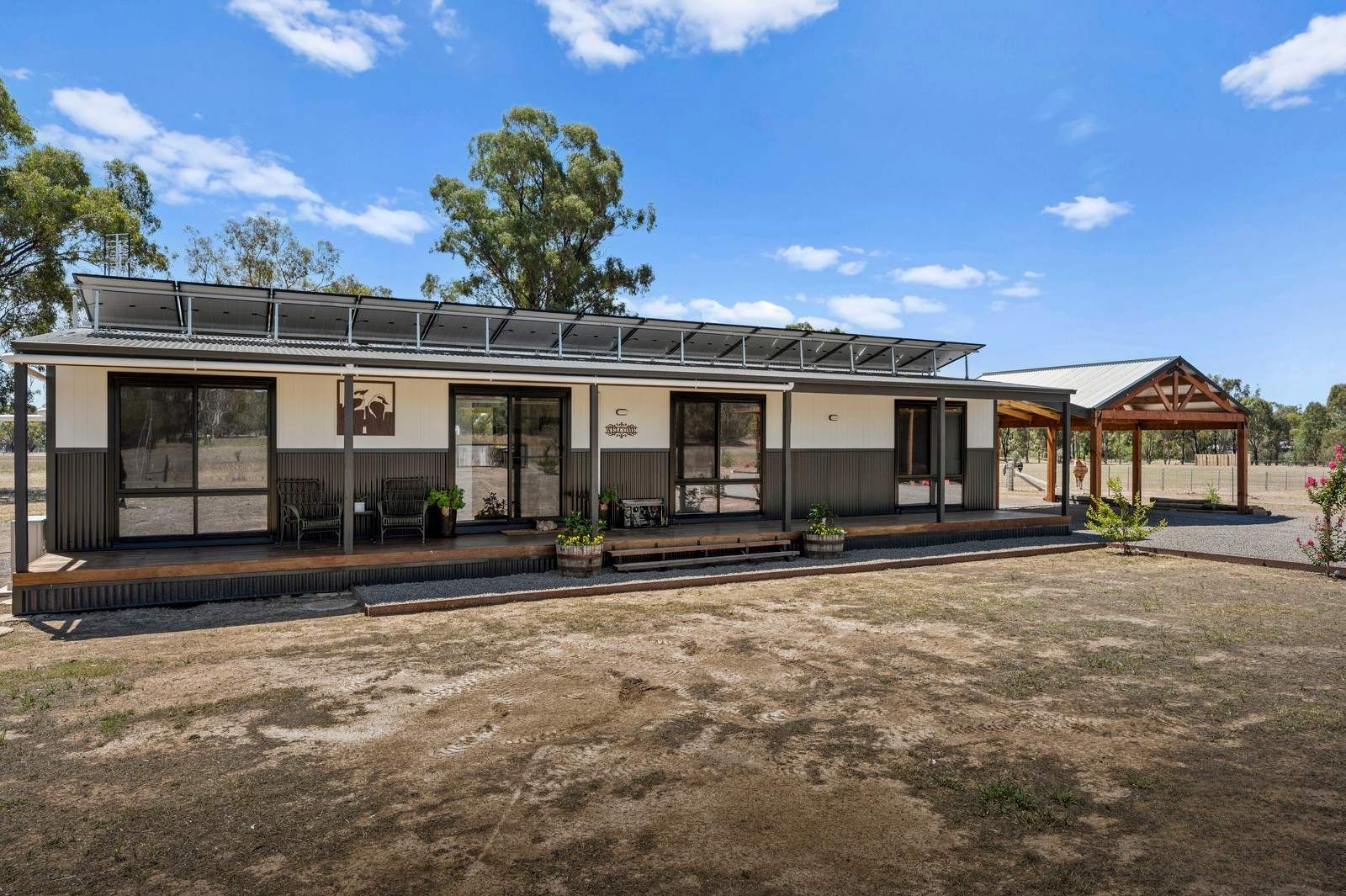 320 High Street, Violet Town For Sale by Farmbuy.com - image 12