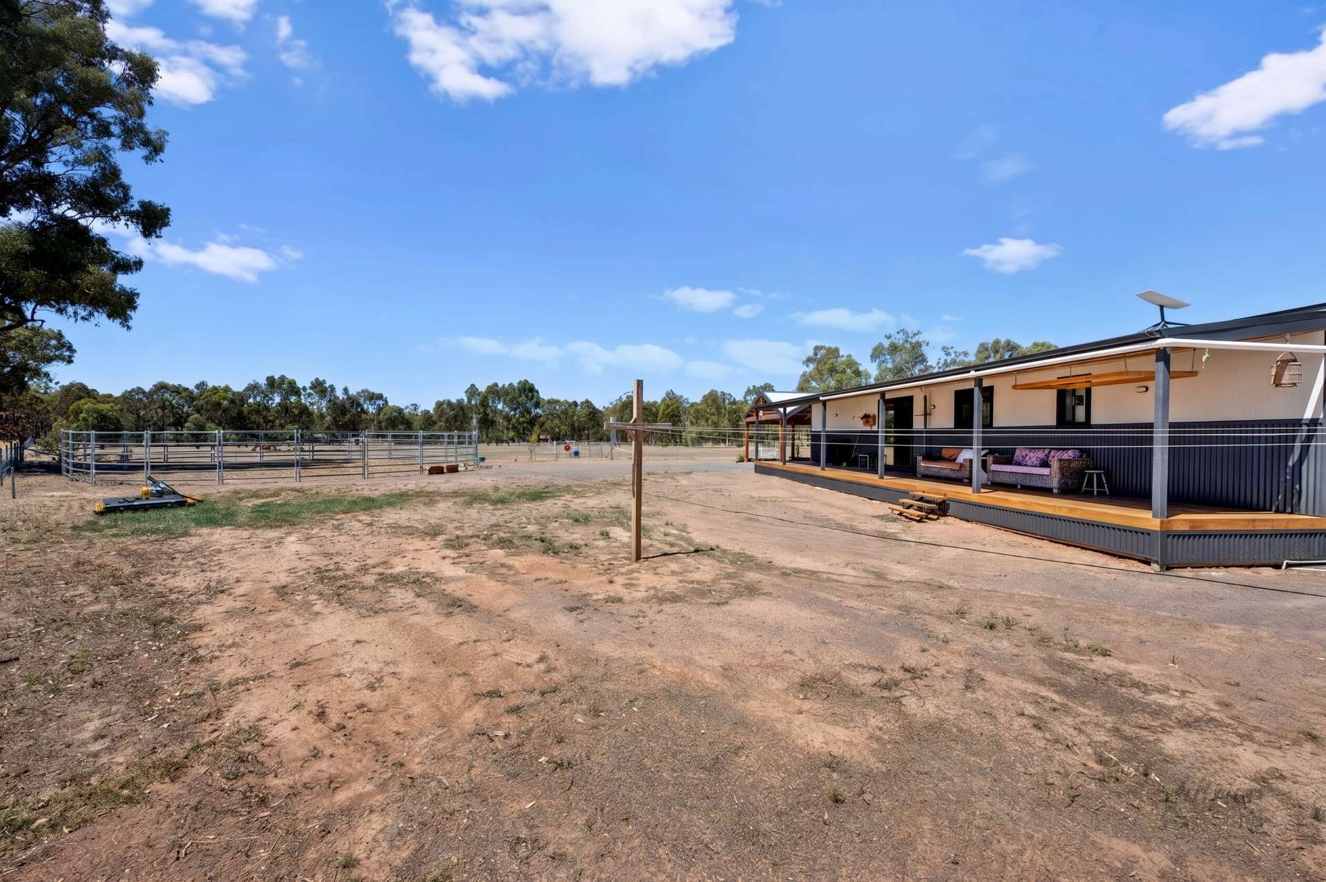 320 High Street, Violet Town For Sale by Farmbuy.com - image 18