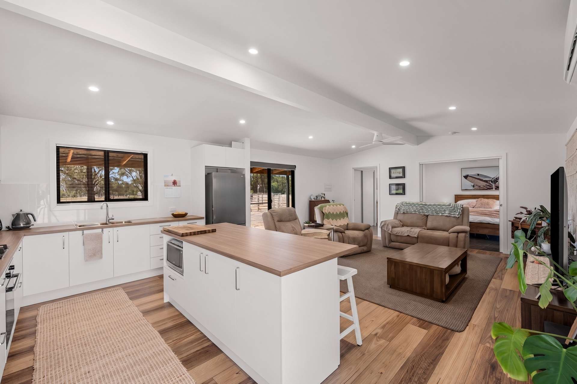 320 High Street, Violet Town For Sale by Farmbuy.com - image 8