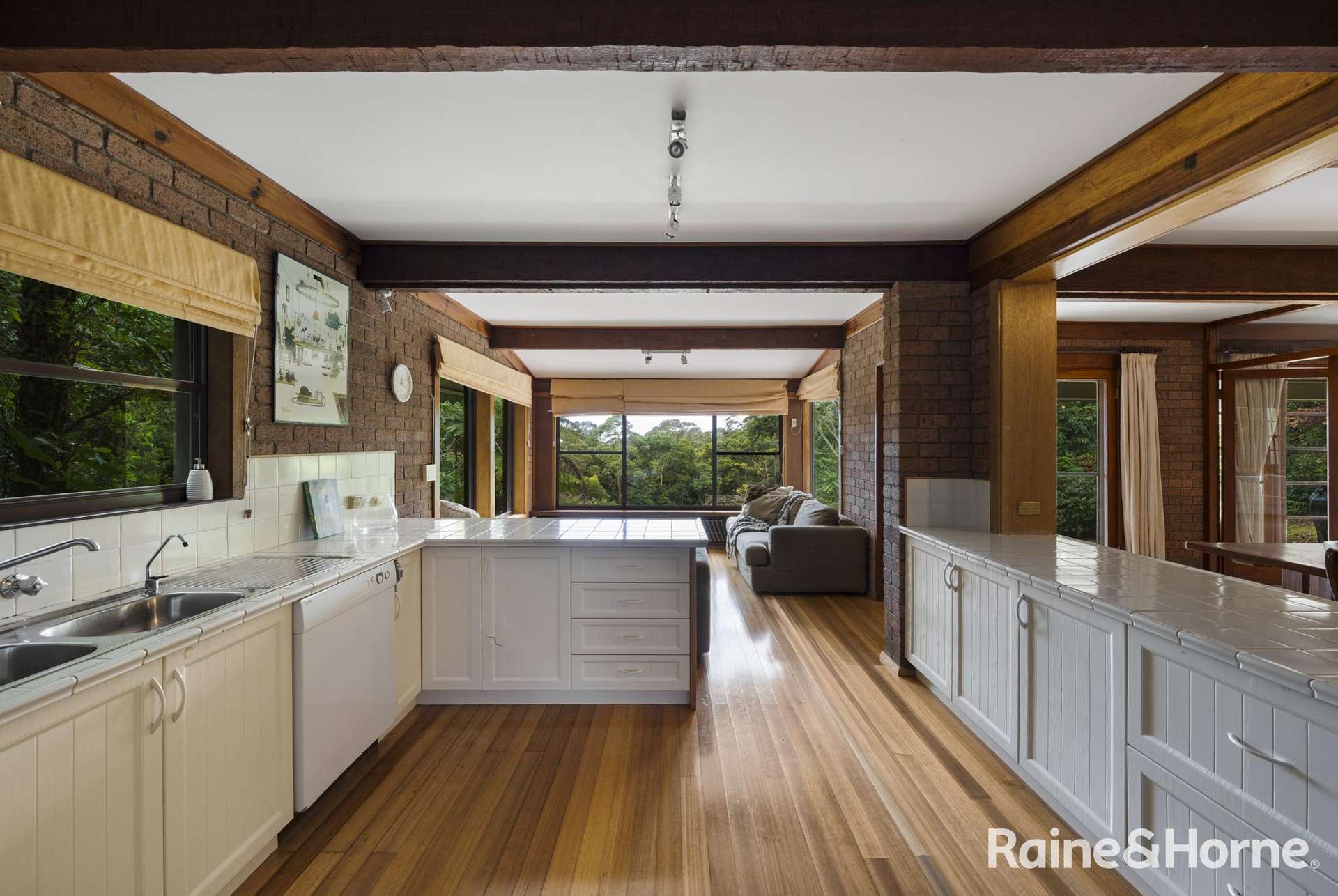 408 Tourist Road, Beaumont For Sale by Farmbuy.com - image 11