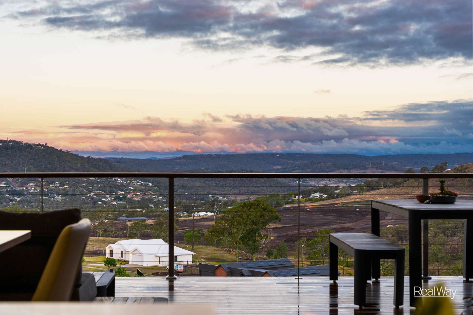 8 Summit Drive, Mount Rascal For Sale by Farmbuy.com - image 11